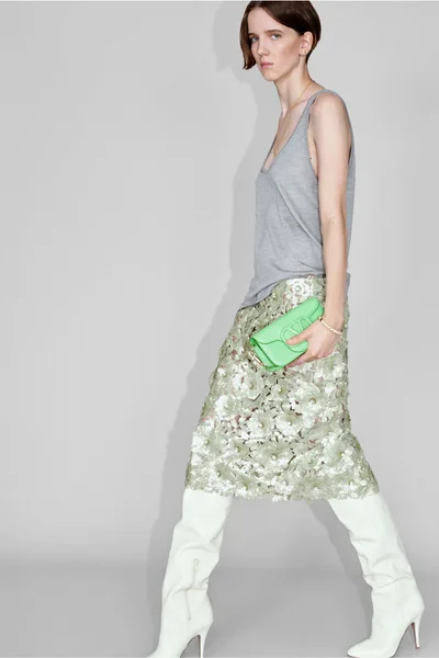 Look 13